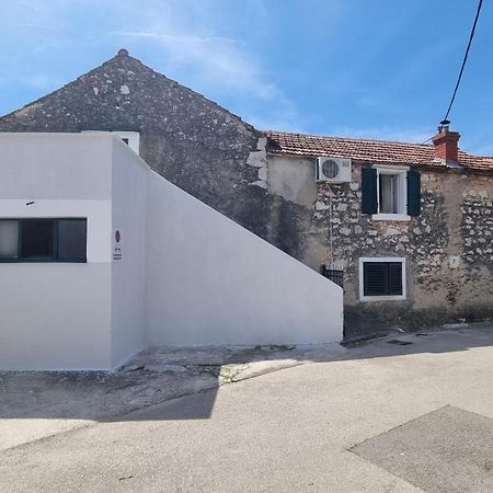 Back To The Future Villa Zadar Bagian luar foto